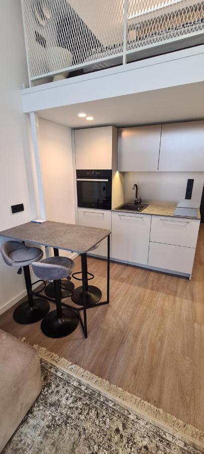 Stay In Kaunas & Radio City - Free Parking Eksteriør bilde